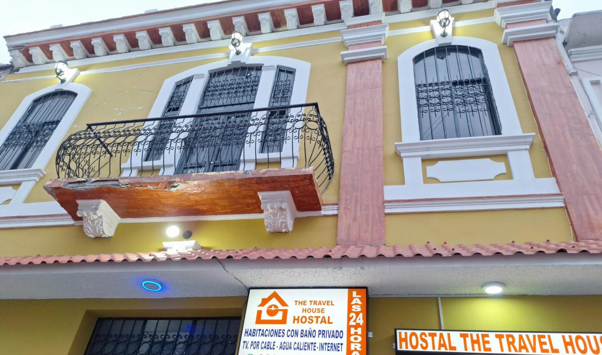The Travel House Hotel Quito Exterior photo