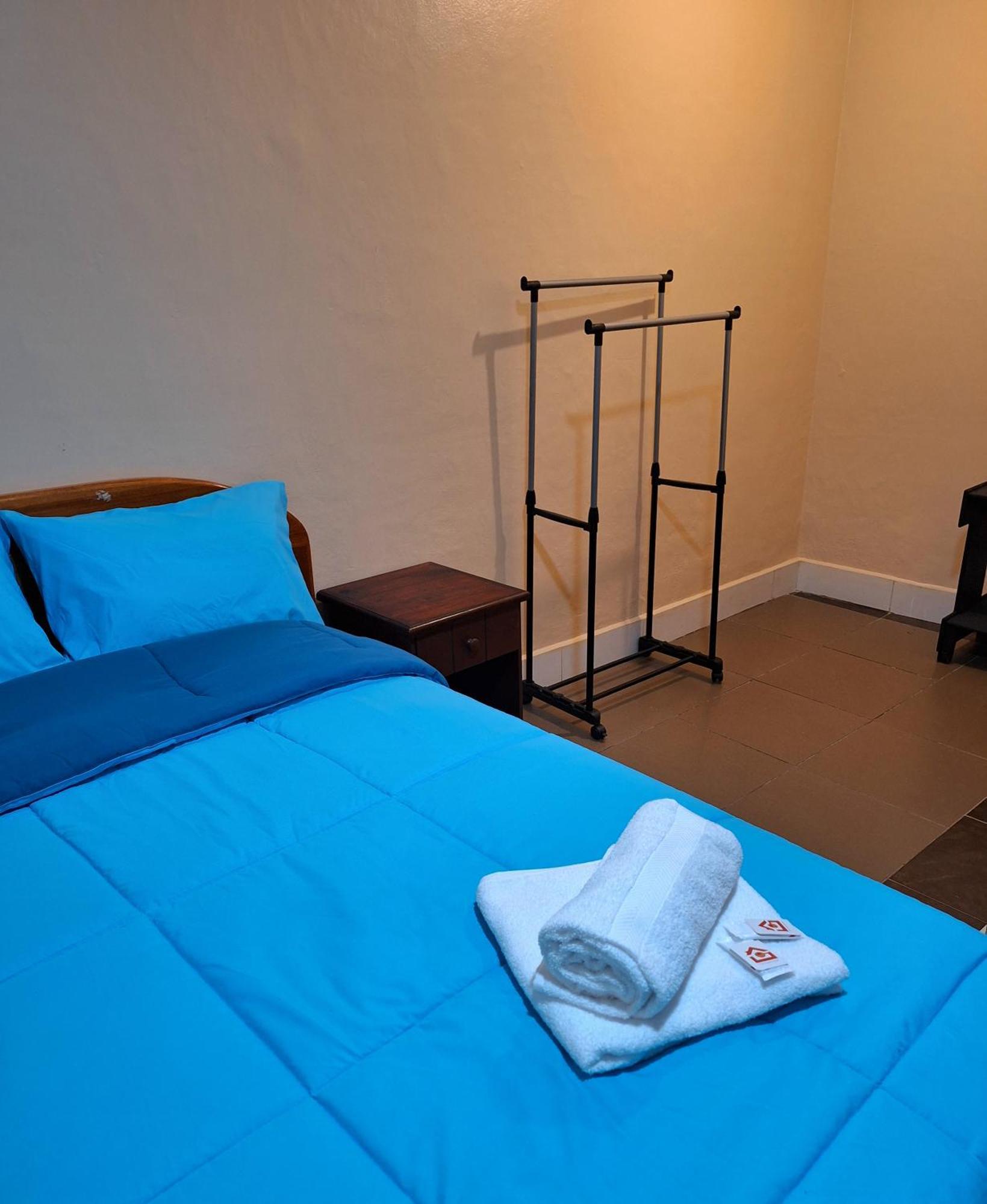 The Travel House Hotel Quito Room photo