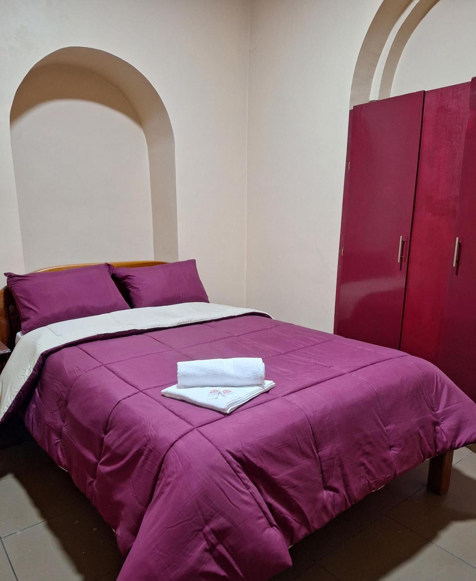 The Travel House Hotel Quito Exterior photo