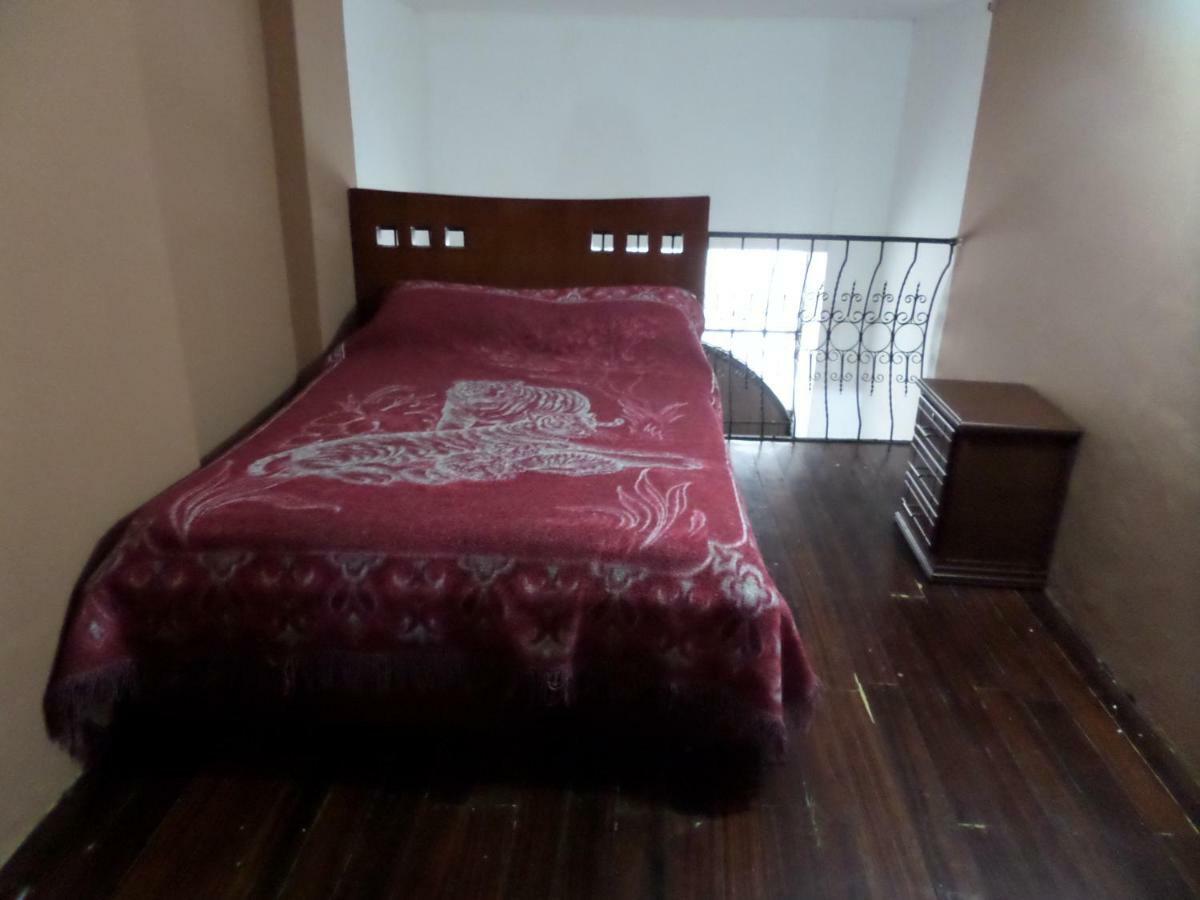 The Travel House Hotel Quito Exterior photo
